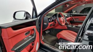 Bentley Bentayga 4.0 V8 2020 года из Южной Кореи