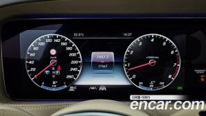 Mercedes-Benz S-Class Maybach S560 4MATIC 2020 года из Южной Кореи