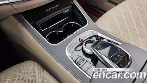 Mercedes-Benz S-Class Maybach S560 4MATIC 2020 года из Южной Кореи
