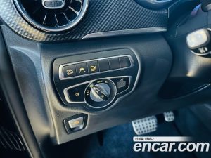 Mercedes-Benz V-Class V300 CDI 2021 года из Южной Кореи
