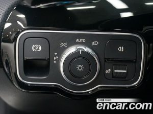 Mercedes-Benz CLA-Class CLA250 4MATIC 2020 года из Южной Кореи