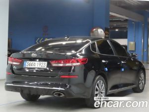 Kia K5 2.0 2020 года из Южной Кореи