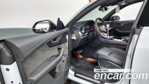 Audi RSQ8 4.0 TFSI 4WD 2021 года из Южной Кореи