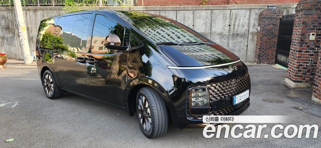 Hyundai Staria Lounge 9-Seater 2022 года из Кореи