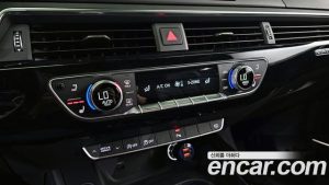 Audi A5 45 TFSI 4WD Cabriolet 2019 года из Южной Кореи