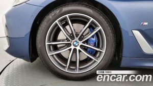 BMW 5-Series 520i M Sport 2021 года из Южной Кореи