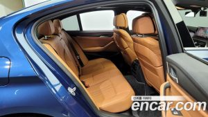 BMW 5-Series 520i M Sport 2021 года из Южной Кореи