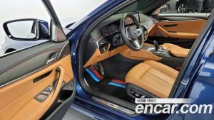 BMW 5-Series 520i M Sport 2021 года из Южной Кореи