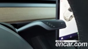 Tesla Model Y Standard RANGE 2021 года из Южной Кореи