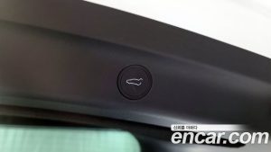 Tesla Model Y Standard RANGE 2021 года из Южной Кореи
