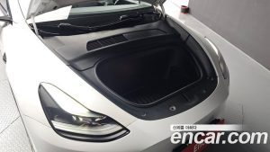Tesla Model Y Performance 2021 года из Южной Кореи