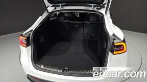 Tesla Model Y Performance 2021 года из Южной Кореи