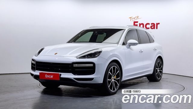 Porsche Cayenne 4.0 Turbo 2021 года из Кореи