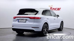 Porsche Cayenne 4.0 Turbo 2021 года из Южной Кореи