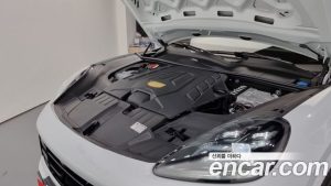 Porsche Cayenne 4.0 Turbo 2021 года из Южной Кореи
