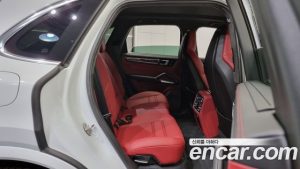 Porsche Cayenne 4.0 Turbo 2021 года из Южной Кореи