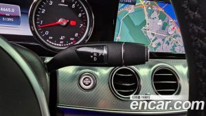 Mercedes-Benz E-Class E250 Avantgarde 2020 года из Южной Кореи