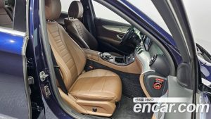 Mercedes-Benz E-Class E250 Avantgarde 2020 года из Южной Кореи
