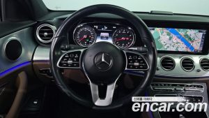 Mercedes-Benz E-Class E250 Avantgarde 2020 года из Южной Кореи