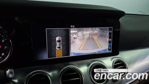 Mercedes-Benz E-Class E250 Avantgarde 2020 года из Южной Кореи