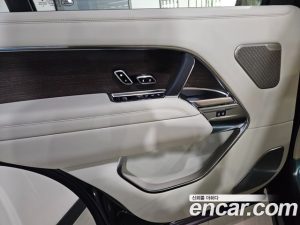 Land Rover Range Rover P530 AB LWB 2023 года из Южной Кореи