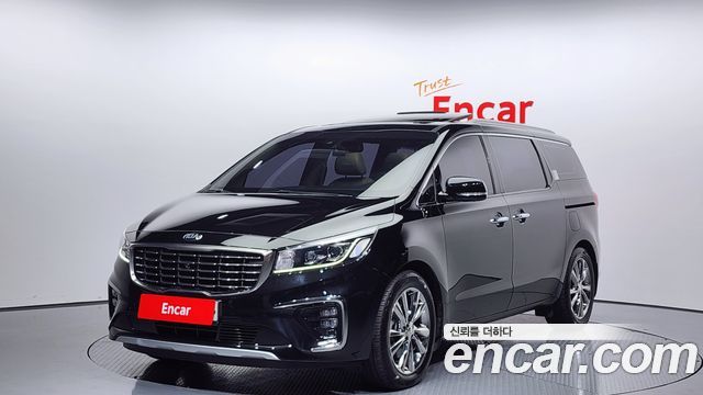 Kia Carnival 9-Seater Noblesse Special 2019 года из Кореи