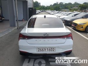 Hyundai AVANTE 1.6 2021 года из Южной Кореи