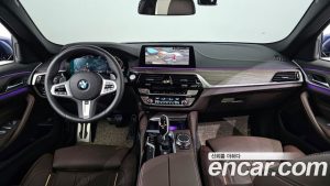 BMW 5-Series 520d M Sport Plus 2020 года из Южной Кореи