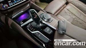 BMW 5-Series 520d M Sport Plus 2020 года из Южной Кореи