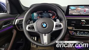 BMW 5-Series 520d M Sport Plus 2020 года из Южной Кореи