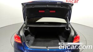 BMW 5-Series 520d M Sport Plus 2020 года из Южной Кореи