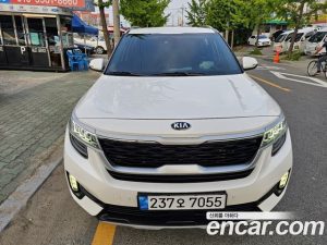 Kia Seltos Бензин 1.6 Turbo 2WD 2021 года из Южной Кореи