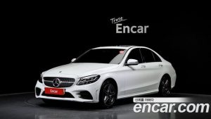 Mercedes-Benz C-Class C200 AMG Line 2021 года из Южной Кореи