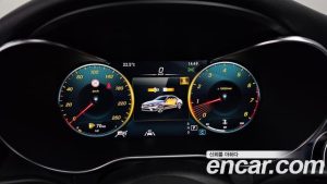 Mercedes-Benz C-Class C200 AMG Line 2021 года из Южной Кореи