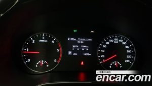 Kia Seltos Дизель 1.6 4WD 2020 года из Южной Кореи