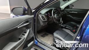 Kia Seltos Дизель 1.6 4WD 2020 года из Южной Кореи
