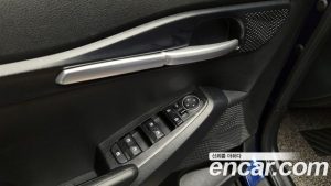 Kia Seltos Дизель 1.6 4WD 2020 года из Южной Кореи
