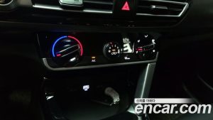 Kia Seltos Дизель 1.6 4WD 2020 года из Южной Кореи