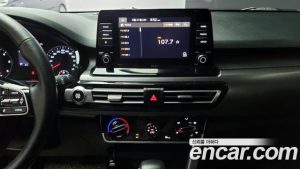 Kia Seltos Дизель 1.6 4WD 2020 года из Южной Кореи