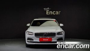 Volvo S90 B5 Inscription 2021 года из Южной Кореи