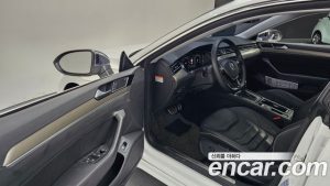 Volkswagen Arteon 2.0 TDI Prestige  4모션 2020 года из Южной Кореи