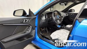 BMW 2-Series 220i M Sport 2023 года из Южной Кореи