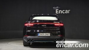 Porsche Cayenne 3.0 E-하이브리드 Coupe 2020 года из Южной Кореи