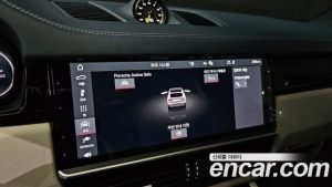 Porsche Cayenne 3.0 E-하이브리드 Coupe 2020 года из Южной Кореи