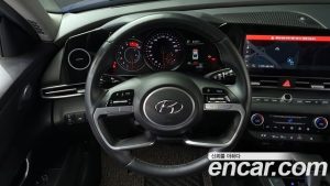 Hyundai AVANTE 1.6 2021 года из Южной Кореи