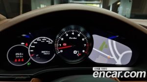 Porsche Cayenne 4.0 Turbo 2021 года из Южной Кореи