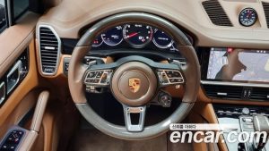 Porsche Cayenne 4.0 Turbo 2021 года из Южной Кореи