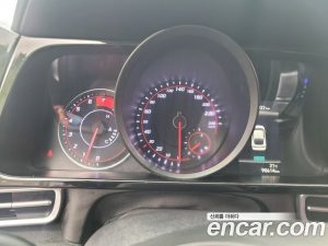 Hyundai AVANTE 1.6 2021 года из Южной Кореи