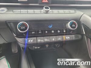 Hyundai AVANTE 1.6 2021 года из Южной Кореи