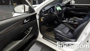 Kia K7 2.5 GDI Noblesse 2020 года из Южной Кореи